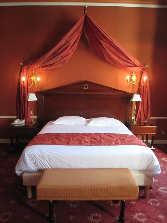 Hotel Les Marechaux Auxerre Eksteriør billede