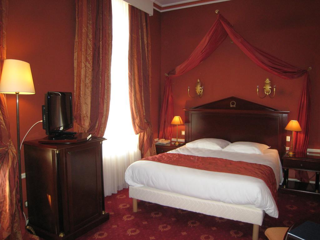 Hotel Les Marechaux Auxerre Eksteriør billede